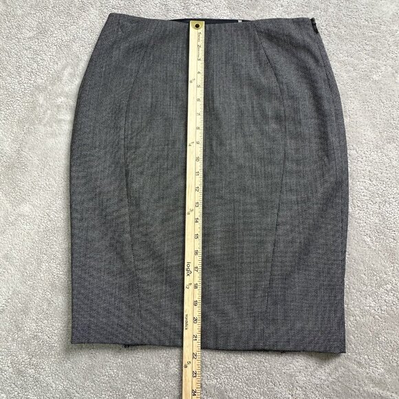 Elie Tahari Women's Career Pencil Skirt Lined Side Zip Pleat Hem Size 4 Grey - Picture 7 of 11